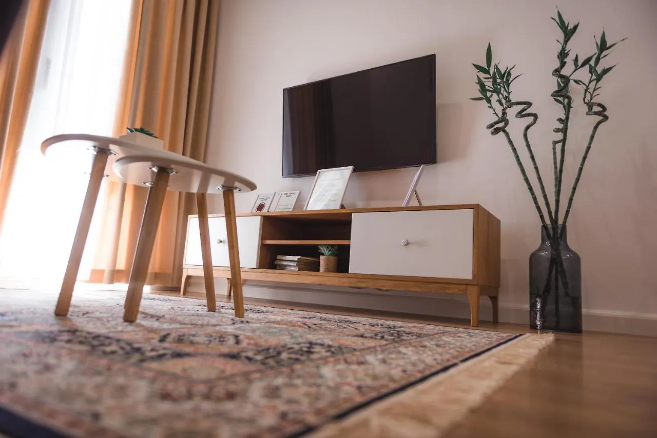 Tam Skanderbeg Square City Center Apartment No4 Tirana